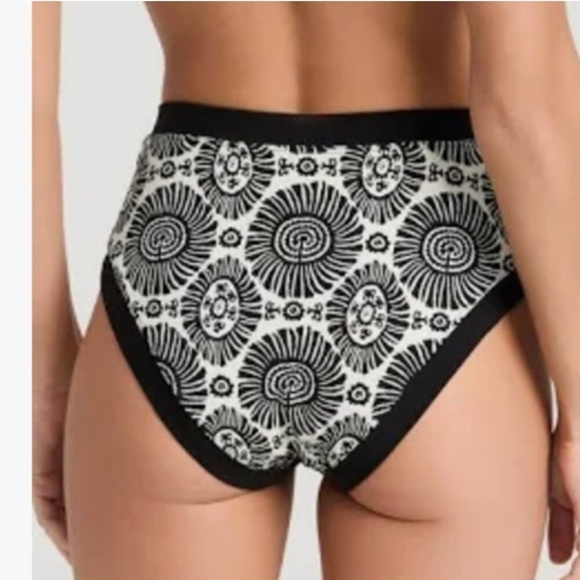 New Solid & Striped The Scottie Medallion Print 2 Piece Bikini Set Large NWT - Picture 9 of 14